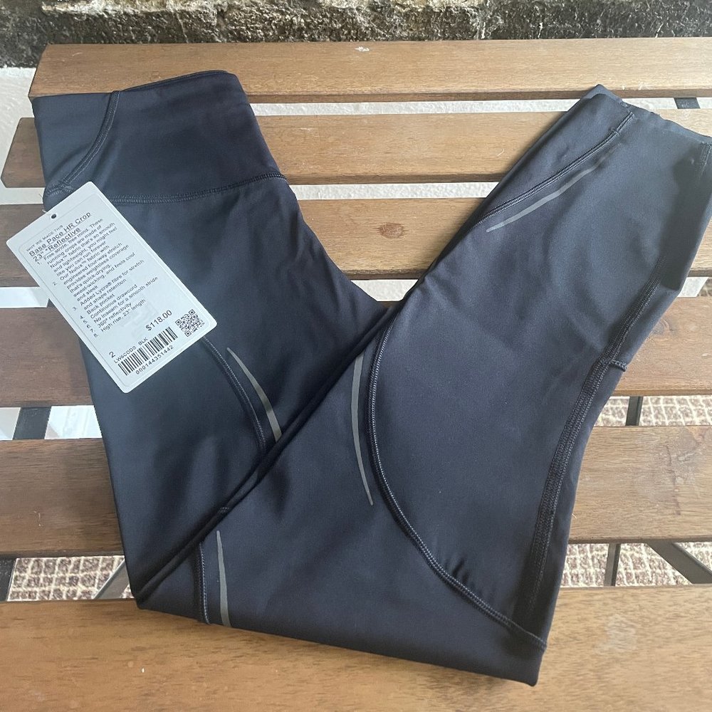NWT Lululemon Reflective Crop Pants 23" - High Visibility Black, Size US 2